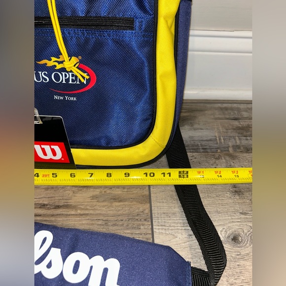 Like New Wilson US Open tennis bag. Perfect! - Picture 4 of 7